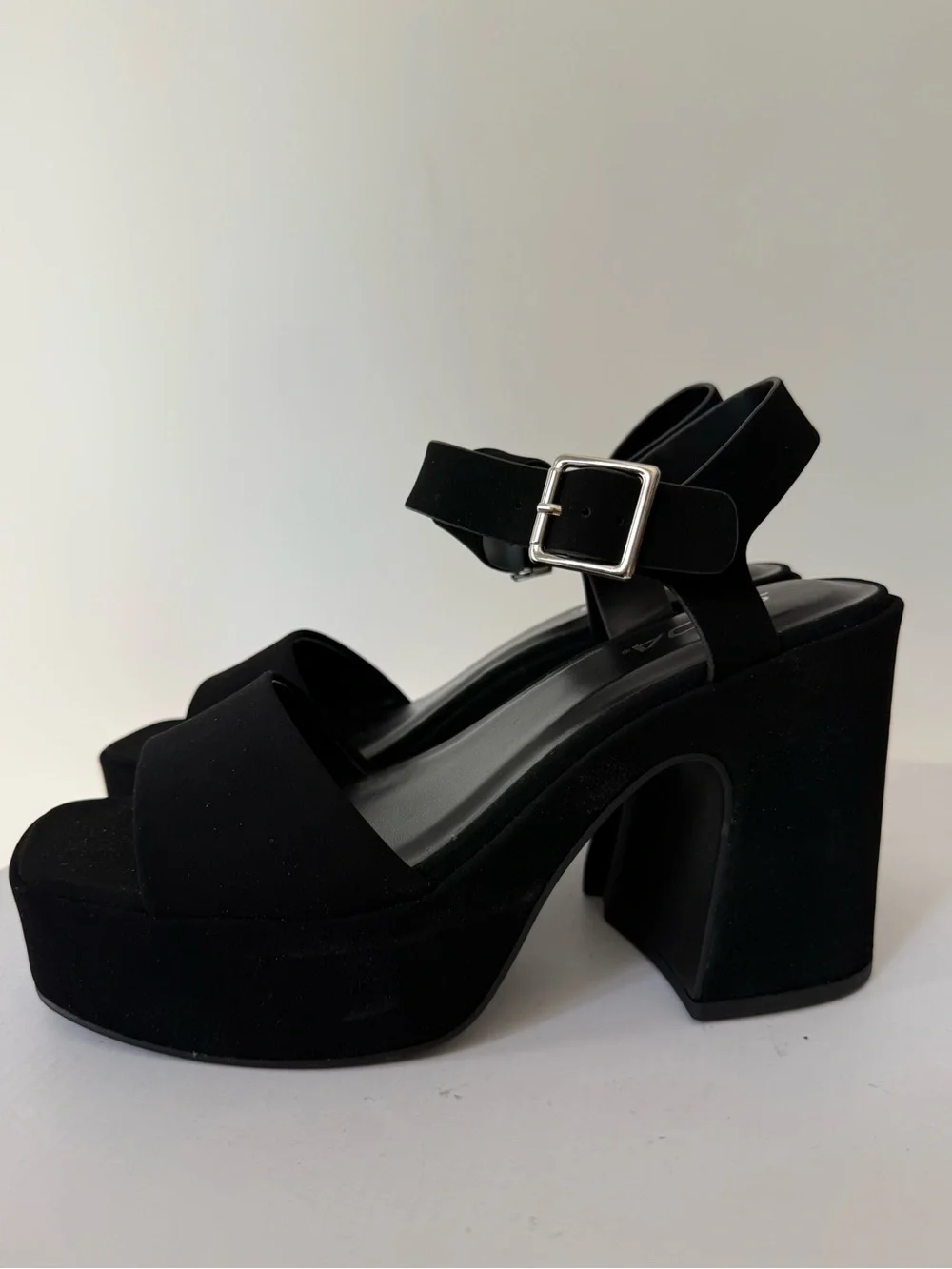 Soda New Launch Black Platform Chunky High Heeled Size 8 Sandal #Lux-SH-1